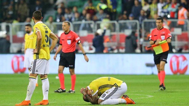 'Fenerbahçe'nin son virajdaki çöküşünün sebebi belli oldu