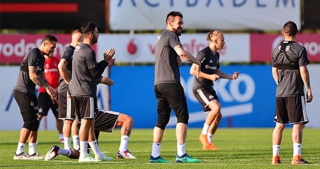 'Flaş! Beşiktaş'ta sürpriz ayrılık iddiası!