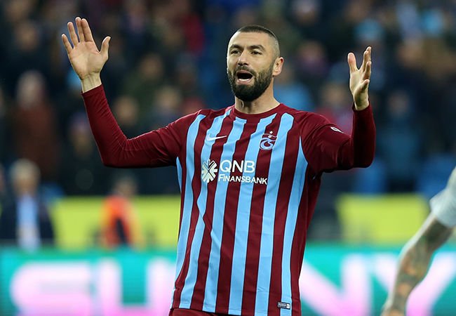 'Flaş! Burak Yılmaz transferi yıllık 4 milyon Euro'ya bitti