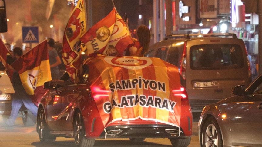 'Galatasaray şampiyon oldu, Bağdat Caddesi karıştı! 