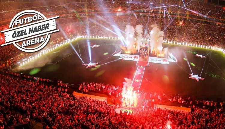 'Galatasaray yönetiminden taraftarlara müjde! Kutlama biletleri için flaş gelişme