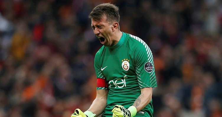 'Galatasaray'da Muslera şampiyonluk sinyalini vermeye başladı