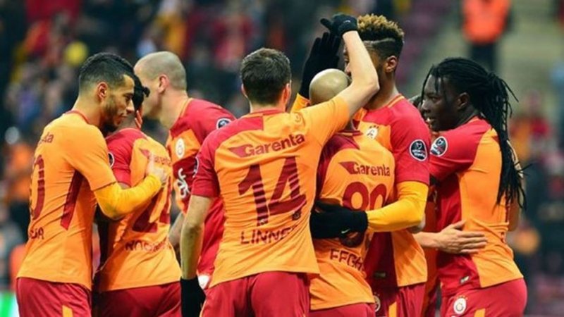 'Galatasaraylı futbolcudan flaş transfer itirafı! 