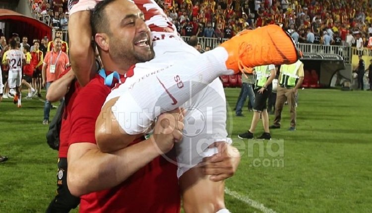 <h2>HASAN ŞAŞ İDOLÜM</h2>