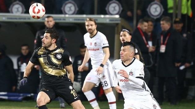 'Şansal Büyüka'dan Beşiktaşlı futbolcuya; 
