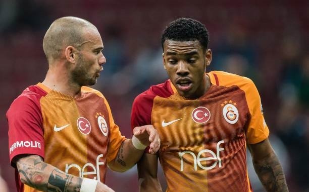 <h2>SNEIJDER’DEN ÖVGÜ DOLU SÖZLER DUYMAK GÜZELDİ</h2>