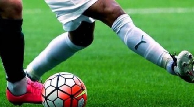 'Süper Lig'de olay! Takım arkadaşına kızdı, sahayı terk etti