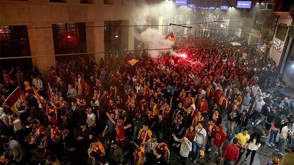 <h2>Taksim’de şampiyonluk coşkusu</h2>