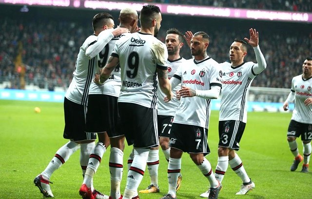 ' Başakşehir'den Beşiktaş'a sürpriz transfer 