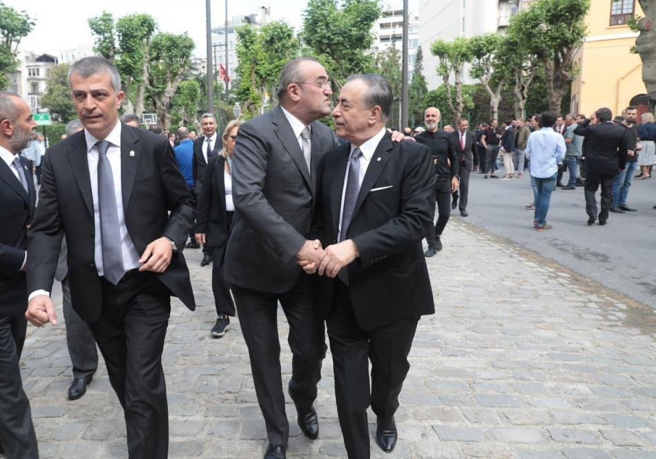 ' Galatasaray'da flaş gelişme! 25 milyon Euro