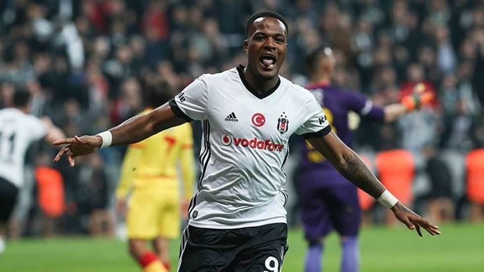 'Beşiktaş'a transferde sürpriz takas teklifi! 