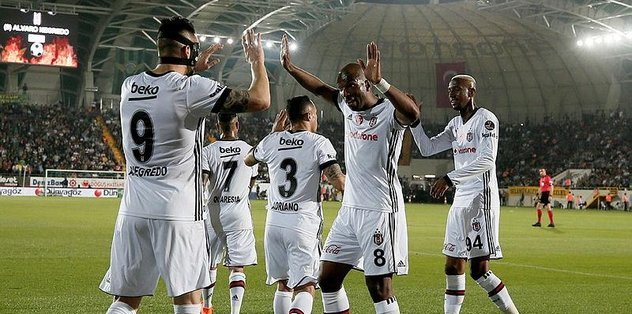 'Beşiktaş'ın golcülerinden yana başı dertte! Son 5 senede...