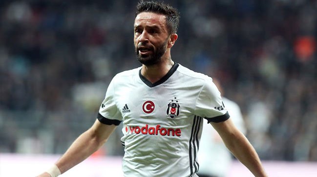 'Beşiktaş'ta 'Gökhan Gönül' kararı! Takviye...
