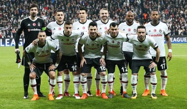 'Beşiktaş'ta ilk ayrılık! İşte yeni adresi...