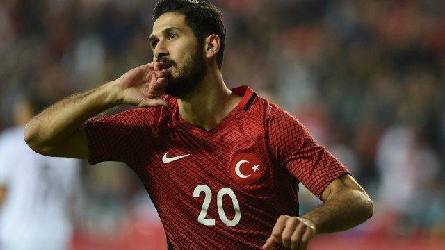 'Beşiktaş'tan çılgın takas! Emre Akbaba için 3 futbolcu