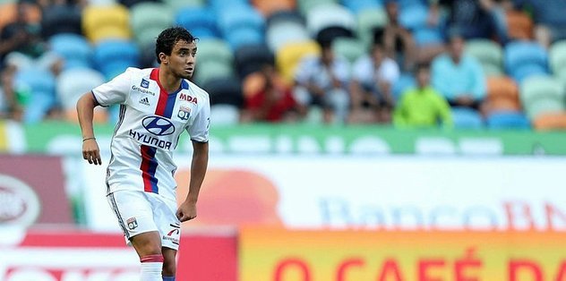 Beşiktaş’tan Rafael Da Silva çıkarması