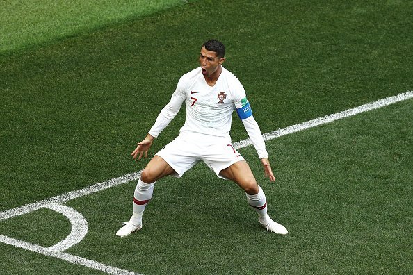 'Cristiano Ronaldo'nun golü sonrası tribünlerde dikkat çeken Türkiye detayı