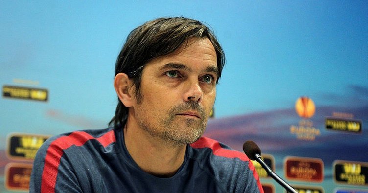 'Flaş! PSV açıkladı! Fenerbahçe ve Phillip Cocu...