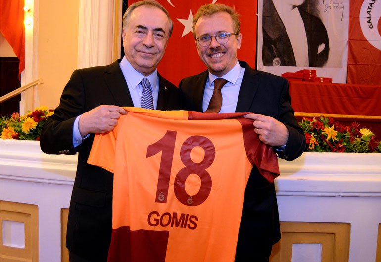 'Fransa Büyükelçisinden Galatasaray'a Şampiyonlar Ligi müjdesi