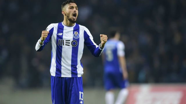 'Galatasaray'a müjdeli haber! Alex Telles...