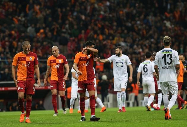 'Galatasaray'a transferde Portekizli yıldız