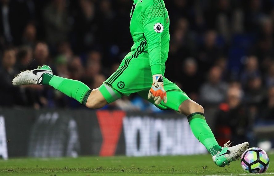 'İngilizler duyurdu! Fenerbahçe'ye Premier Lig'den kaleci