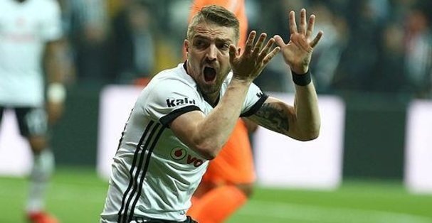 'İşte bedelli askerlik bekleyen 16 futbolcu