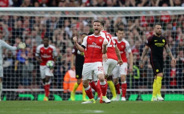 'Manchester City ve Arsenal'in transfer etmek istediği Fenerbahçeli futbolcu