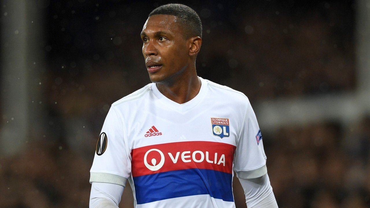 'Marcelo'nun eşinden yıldız futbolcuya: 