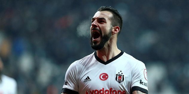 'Negredo ve Love Beşiktaş'ı kilitledi
