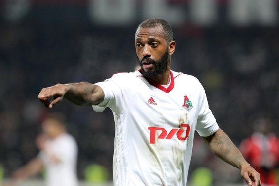 'Quaresma ve Pepe'den Manuel Fernandes'e transfer kıskacı