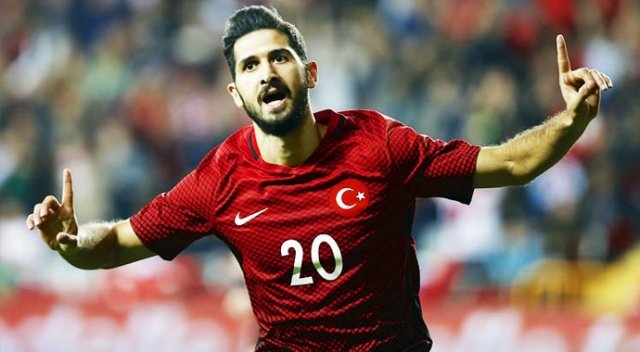 ' Emre Akbaba'nın paylaşımı kafa karıştırdı! Transfer...