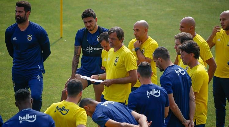 ' Fenerbahçe'ye sürpriz golcü teklifi! 