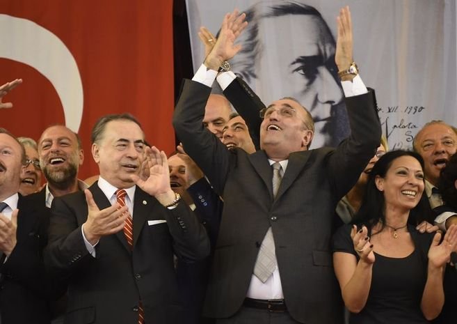 ' Galatasaray'da radikal karar! Kulüp üyeliği...