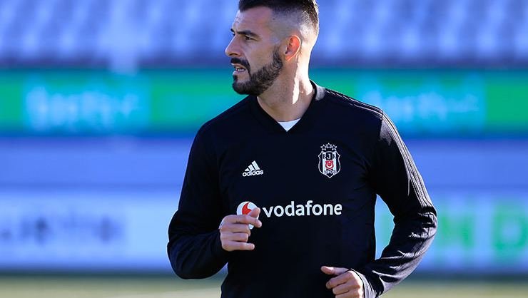 <h2> Negredo: Beşiktaş’ta kalıyorum</h2>