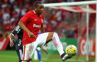 Anderson - 30 yaşında Orta saha