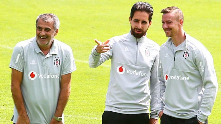 'Beşiktaş antrenmanında herkesi şaşırtan futbolcu! Görenler inanamadı