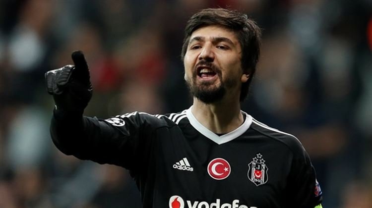'Beşiktaş yönetiminden Tolga Zengin için FLAŞ karar!