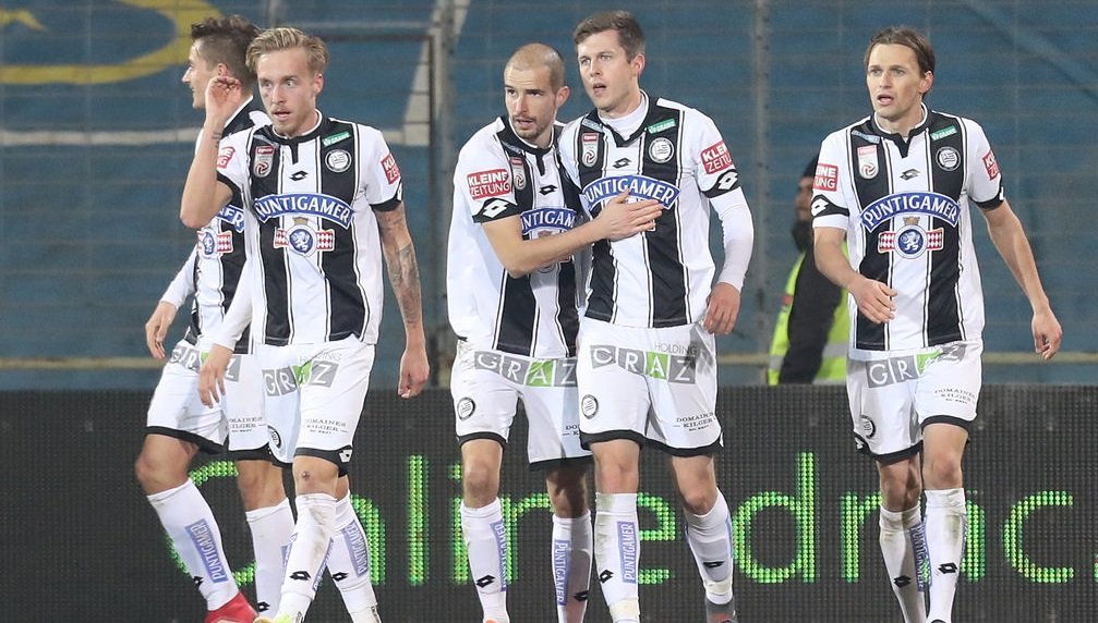 'Beşiktaş'ın hedefindeki orta sahadan flaş transfer itirafı