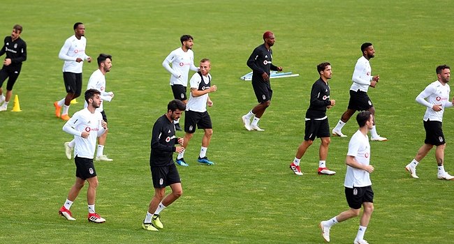 'Beşiktaşlı yıldız için inat ettiler! Teklif 7 milyon Euro'ya yükseldi