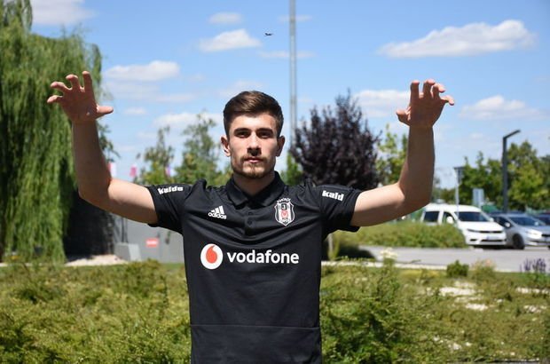 'Beşiktaş'ta gözler Dorukhan Toköz'de! Sağ bek transferi