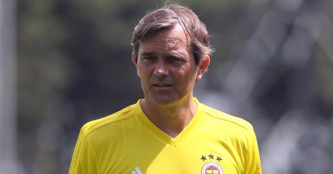 'Cocu'nun Şampiyonlar Ligi planı! İşte sahaya süreceği kadro