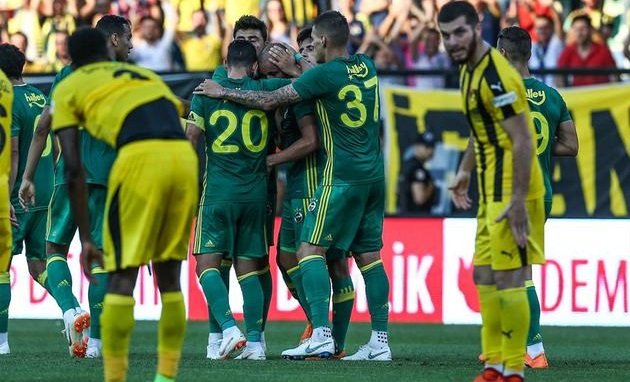 'Fenerbahçe - İstanbulspor maçında herkesi şaşkına çeviren futbolcu