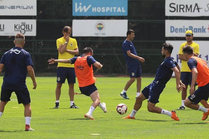 'Fenerbahçe transfer bombasını patlatıyor! Almanya'dan geliyor