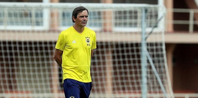 'Fenerbahçe'de Phillip Cocu futbolcuları topladı: 