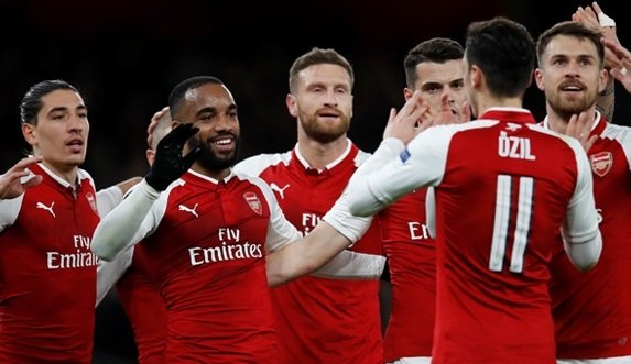 'Fenerbahçe'nin transfer gözdesinden açıklama! 