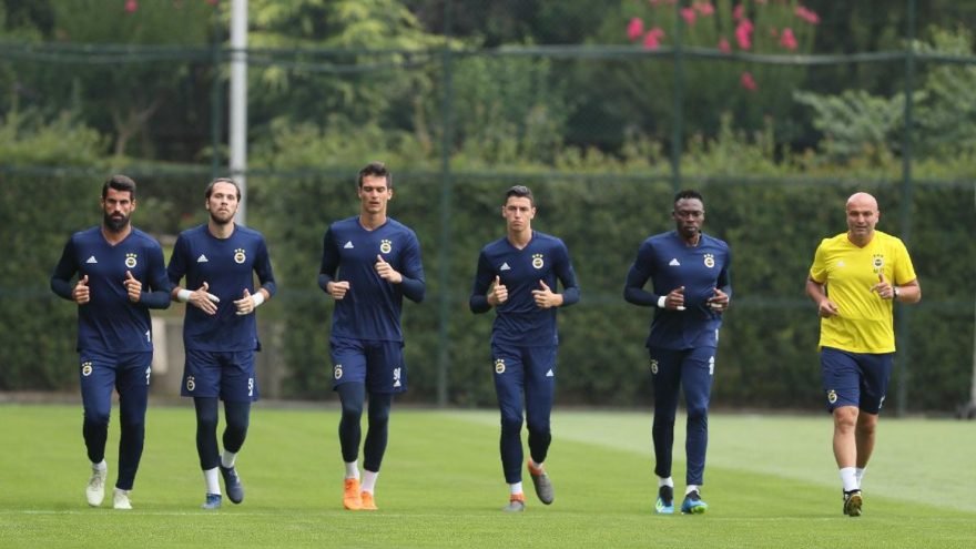 'Fenerbahçe'ye şok! Genç yıldızla yollar ayrıldı