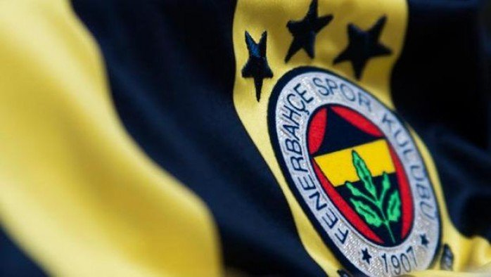 'Fenerbahçe'ye transferde şok! Tam 8 ay yok