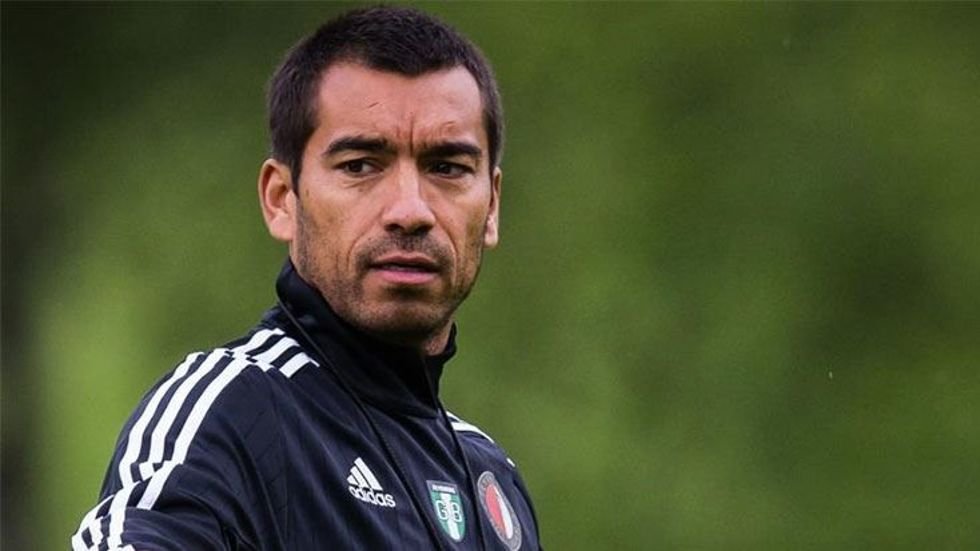 Feyenoord’da Van Bronckhorst şoku