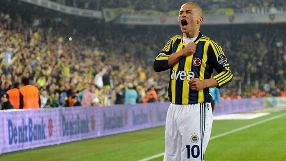 'Flaş! Alex de Souza'dan Fenerbahçe'ye transfer! Bitirdi